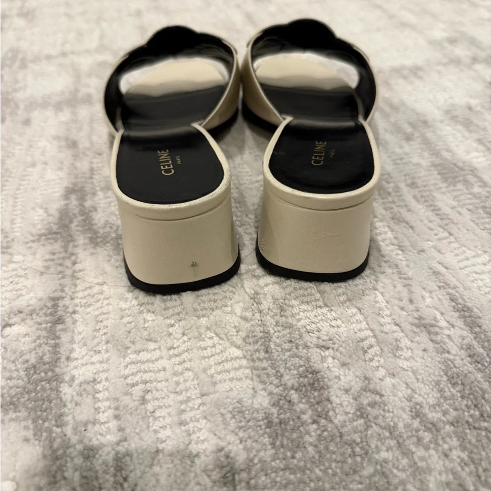 Authentic CELINE Women’s CLEMENCE MULE IN LAMBSKIN AND PATENT CALFSKIN - Picture 2 of 5